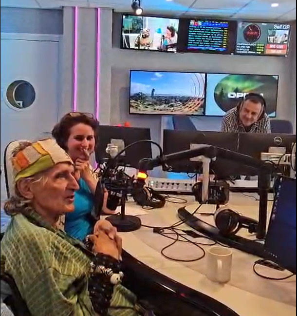August Dirks en Annike Kaljouw bij Groene Opium